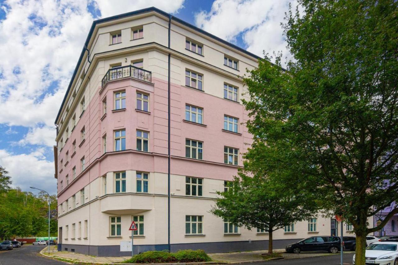 Great Living Apartments Карловы Вары Экстерьер фото